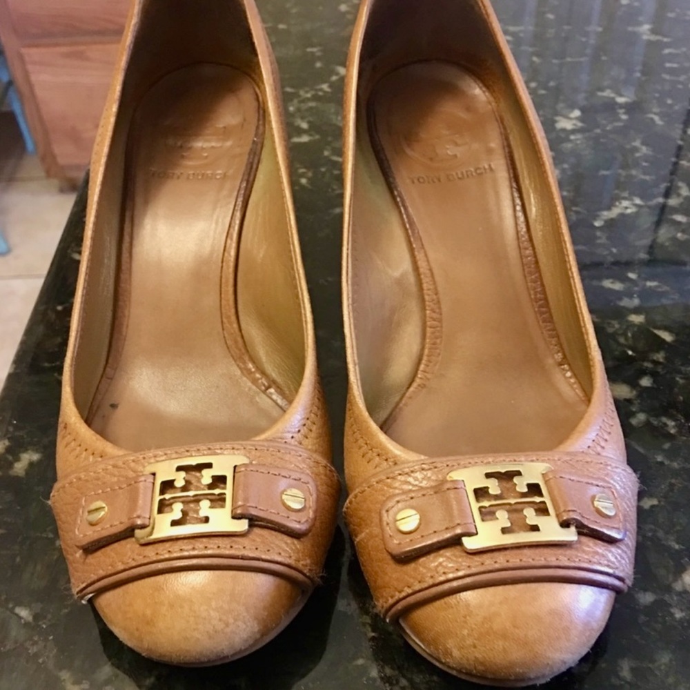 Tory Burch Ambrose Wedges - Size 9